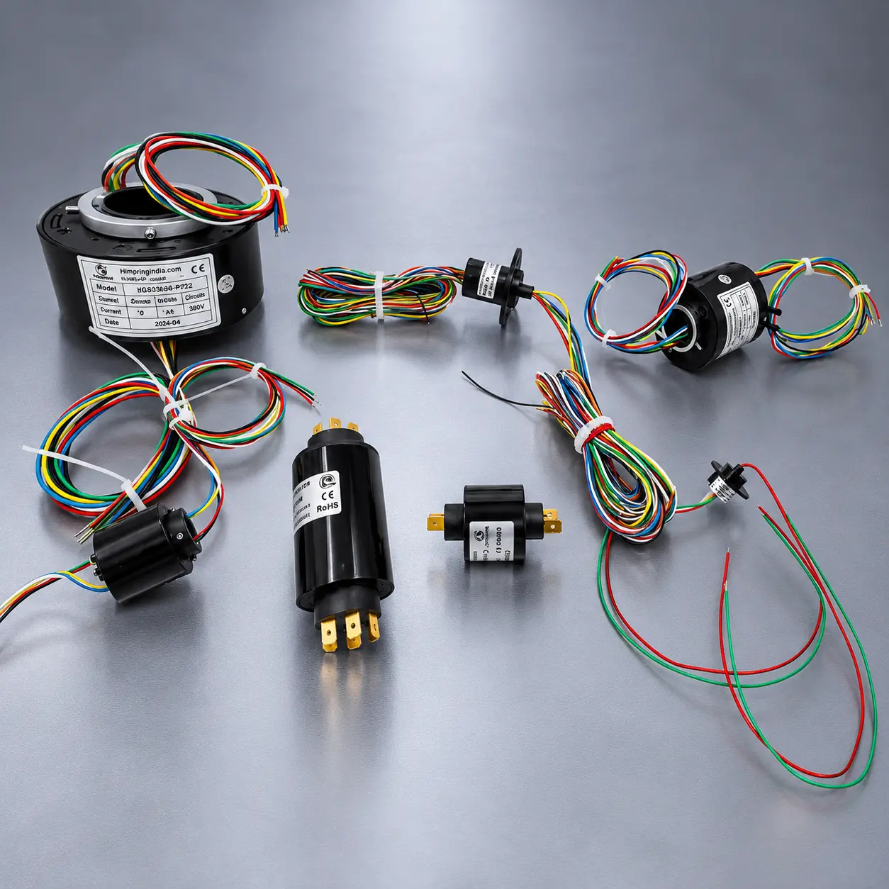 Slip rings for power and signal transfer